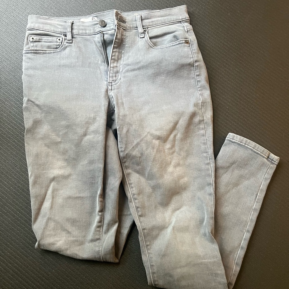 Women's Gray skinny Gap Jeans size 27R